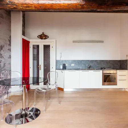 Easyhomes-san Marco Apartament *