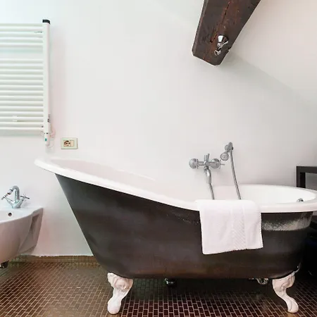 Easyhomes-san Marco דירה